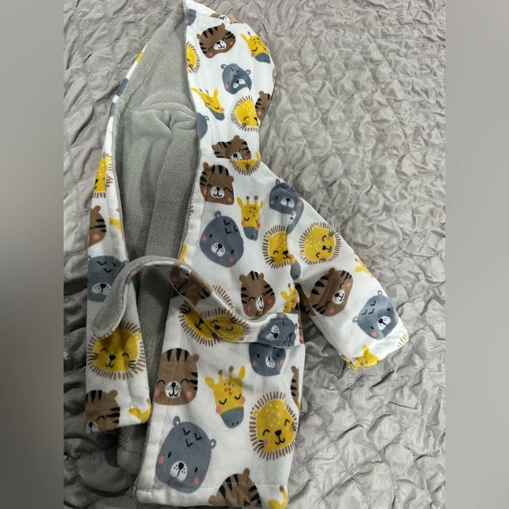 Adorable Animal Print Baby Robe